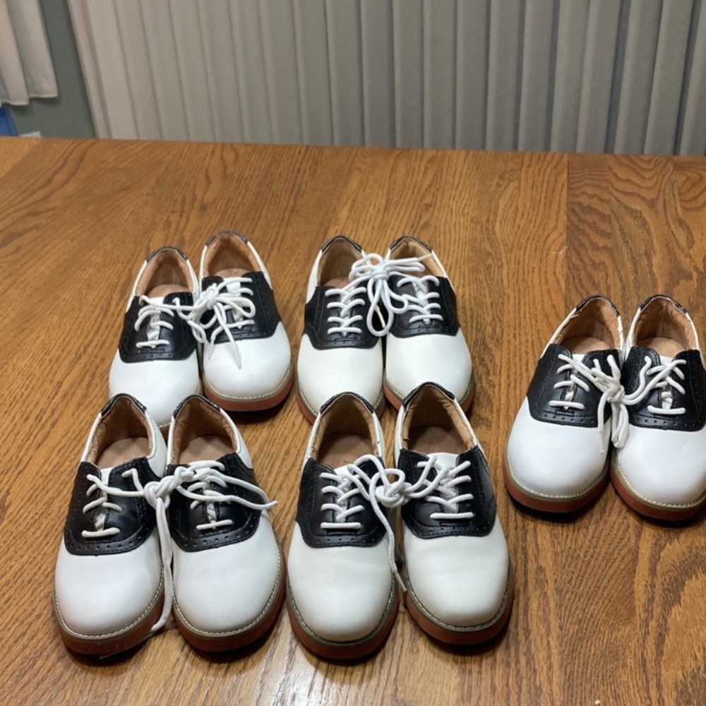 Bulk Lot 16 pairs of Jumping Jacks Kids Shoes - Dark Blue and Black. - Picture 4 of 4